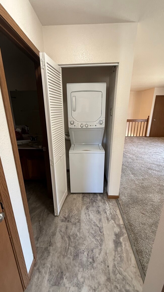 Lavadora/secadora en la unidad - Coldspring Manor