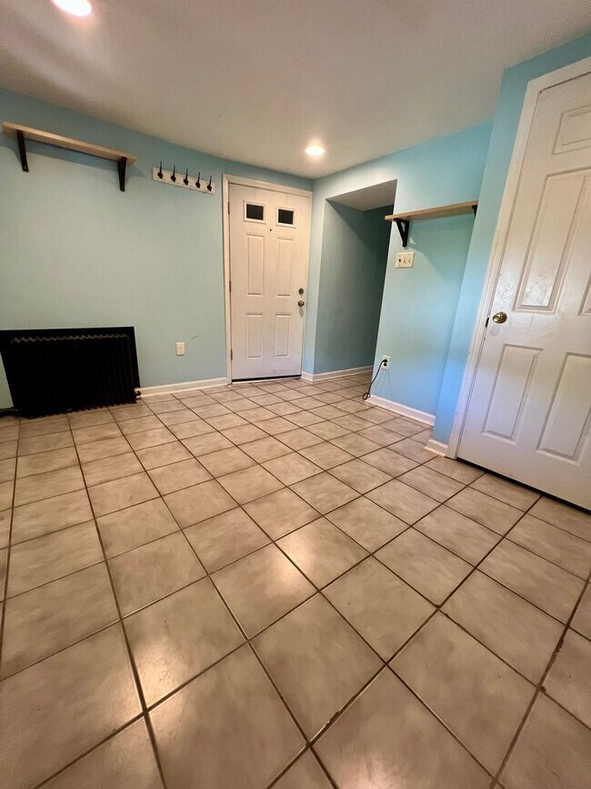 Foto del edificio - Gorgeous Studio Apartment in Manayunk! Ava...