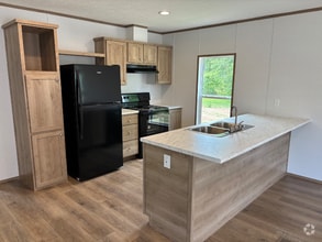 Building Photo - 2043 Southern Crest Dr