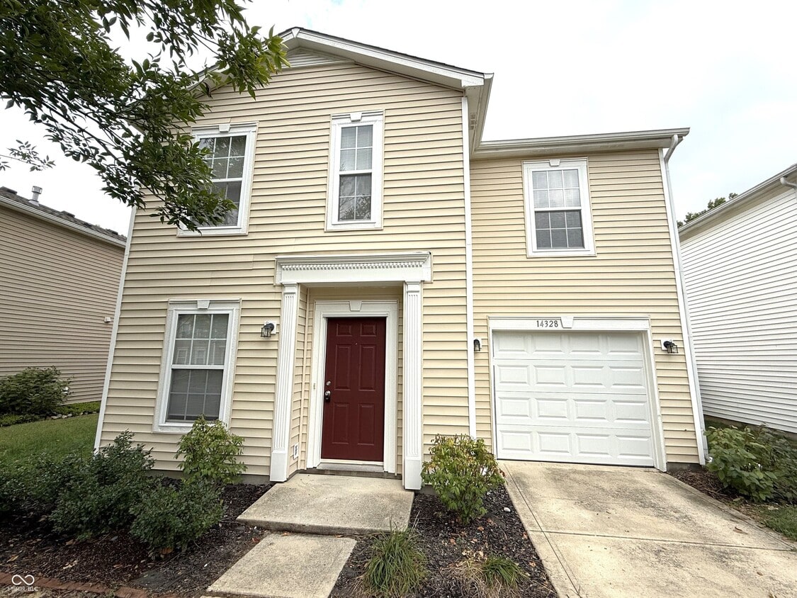 Foto principal - 14328 Cuppola Dr