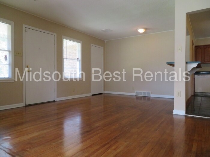Building Photo - 905 Ledell Cv