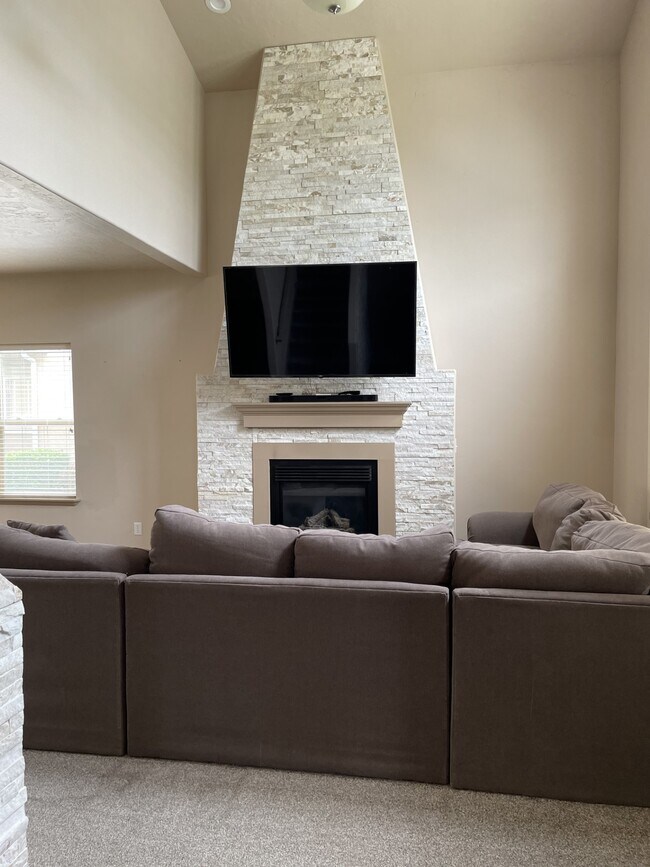 Foto del edificio - 5079 Fortrose Dr