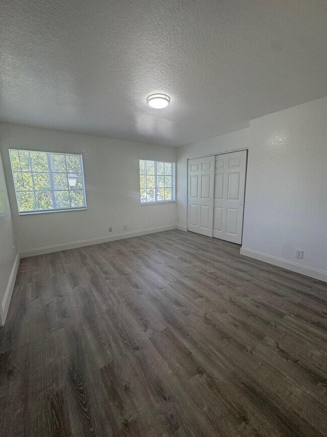 Building Photo - 1197 Colonial Palms Way