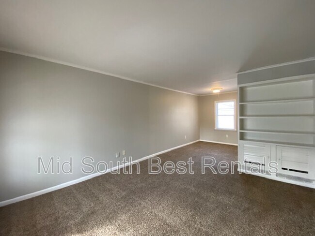 Building Photo - 1851 Tahiti Ln