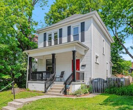Building Photo - 120 E Blake Ave