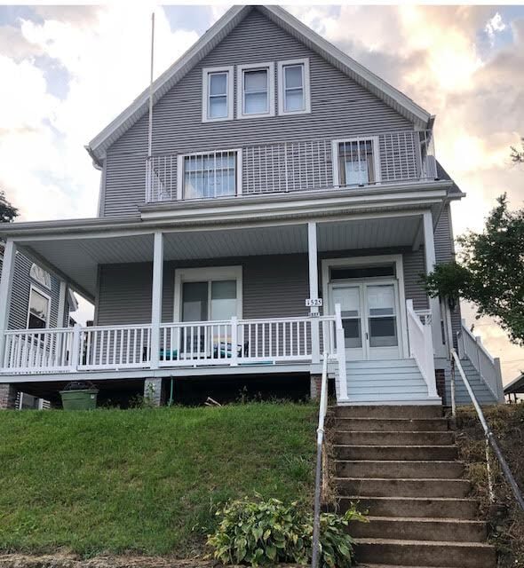 Building Photo - 1525 Fairview Pl