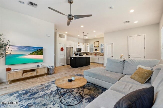 Foto del edificio - 710 E Boca Raton Rd