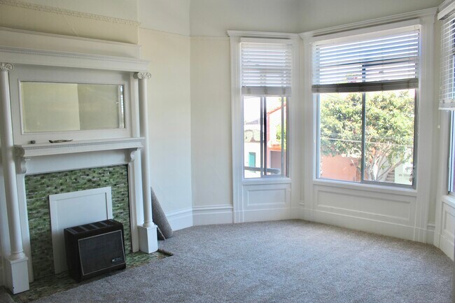 Building Photo - 1221 18th St