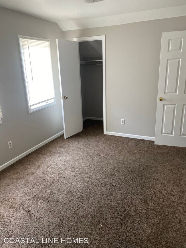 Foto del edificio - 3 br, 2 bath House - 842 Lincoln Ave