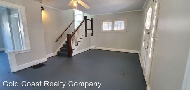Building Photo - 4 br, 1 bath House - 321 Kenilworth Ave