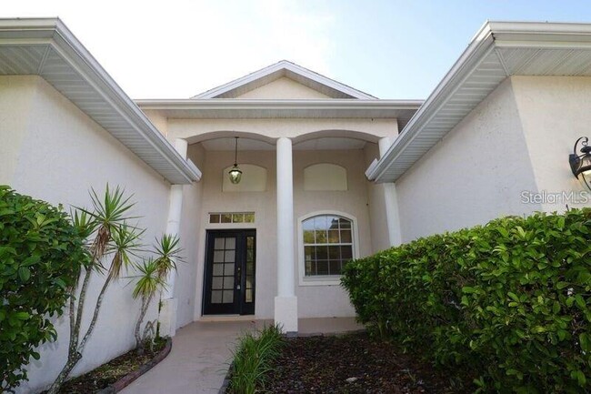 Building Photo - 11206 Primrose Cir