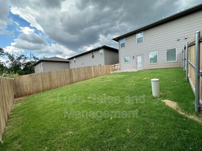 Building Photo - 13508 Vinita Dr