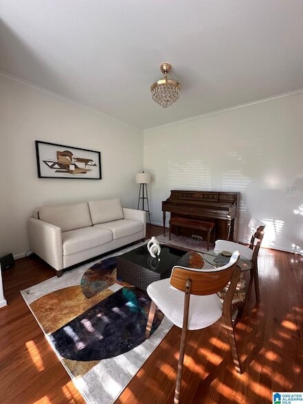 Foto del edificio - 2512 Christie Cir