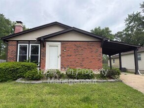 Building Photo - 3015 Matlock Dr