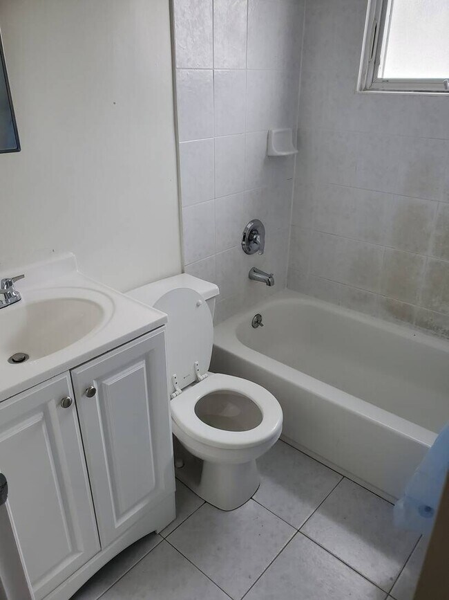 Foto del edificio - 6901 Avenue N