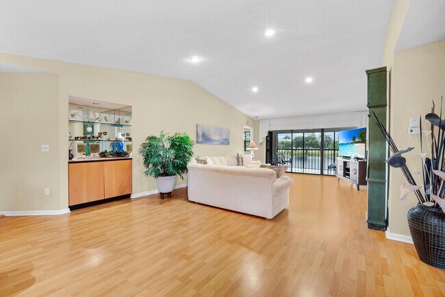 Foto del edificio - 22759 Mandeville Pl