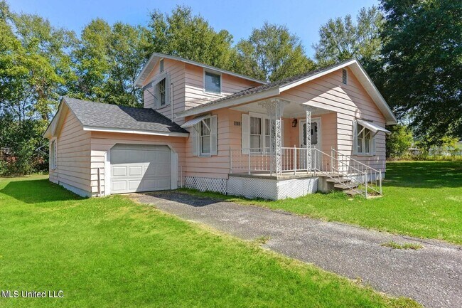 Foto del edificio - 388 Oak St