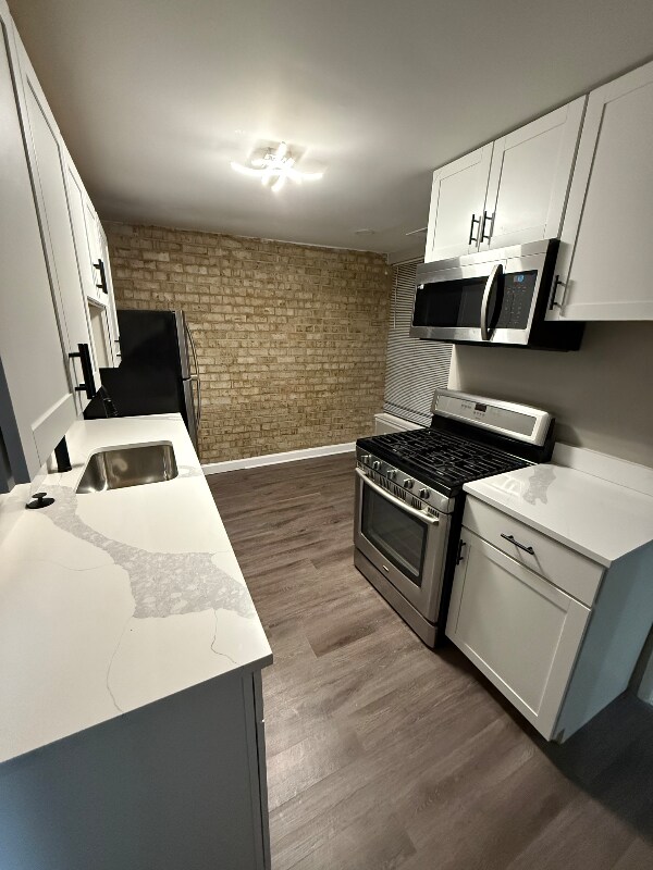 Foto principal - 3301 Huntley Sq Dr