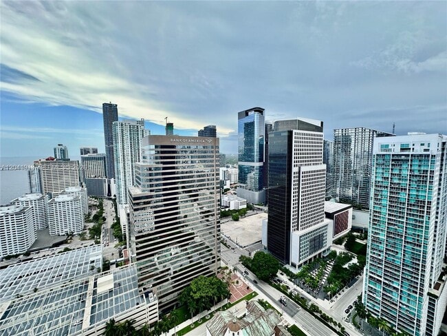 Foto del edificio - 495 Brickell Ave