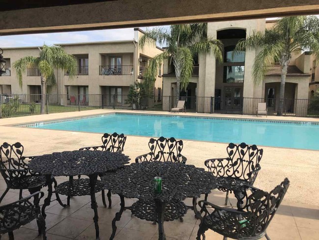 Building Photo - 8216 Casa Verde Rd