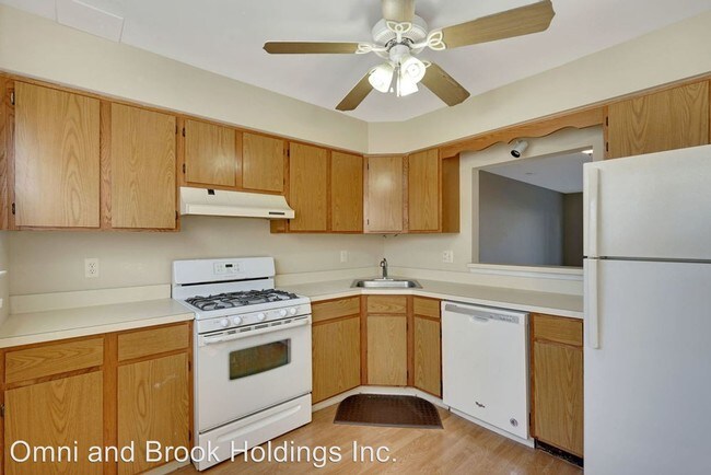 Building Photo - 2 br, 1.5 bath House - 402 Ibis Ct