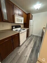 Building Photo - 7075 NW 186th St