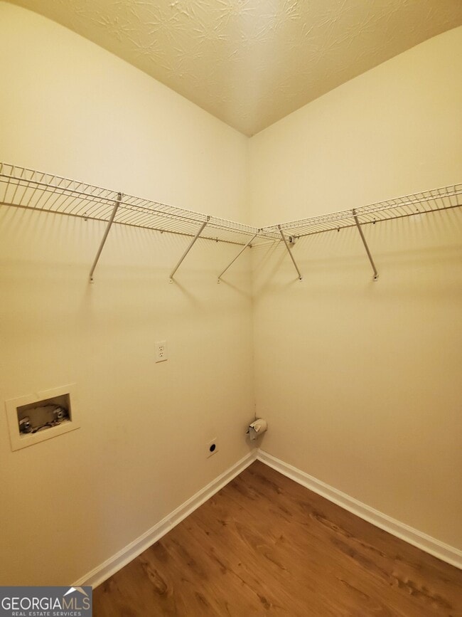 Building Photo - 1592 Thornwick Trace