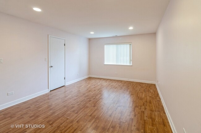 Building Photo - 1108 Castilian Ct