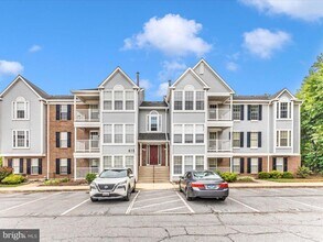 Building Photo - 615 Himes Ave