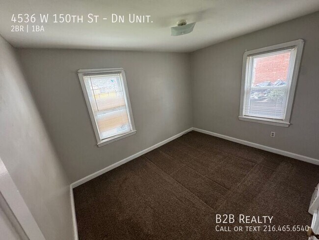 Foto del edificio - 4536 W 150th St