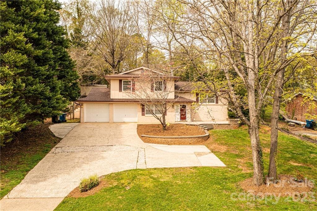 Photo - 1058 18th Ave NW (Hickory, NC)