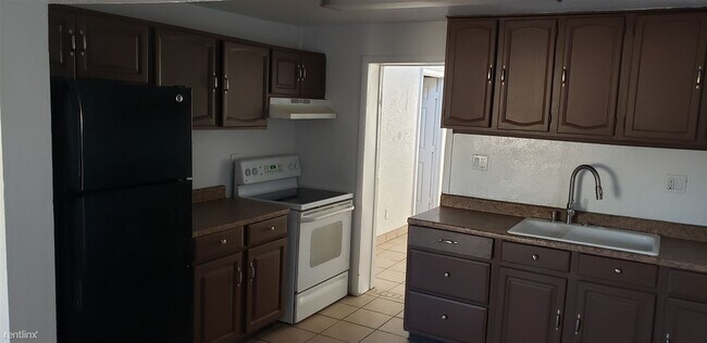 Foto del edificio - 2 br, 1 bath House - 8824 N 2nd St West