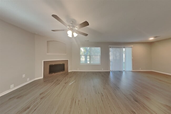 Foto del edificio - 10210 E Summit Canyon Dr