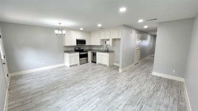 Foto del edificio - 326 W Morgan St