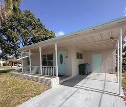 Building Photo - 100 NW 52nd St