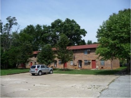 Building Photo - Eastview Arms