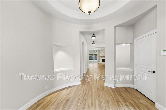 Foto del edificio - 4320 Waterstone Rd