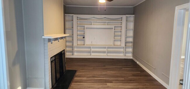 Foto del edificio - Home For Rent in Newport, TN