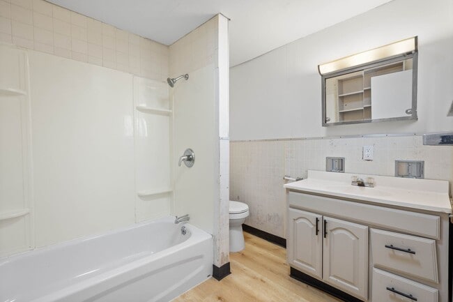 Photo - 124 Fitler St Apartment