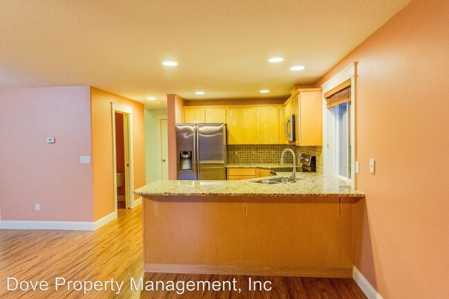 Foto del edificio - 11523 NE 32nd St