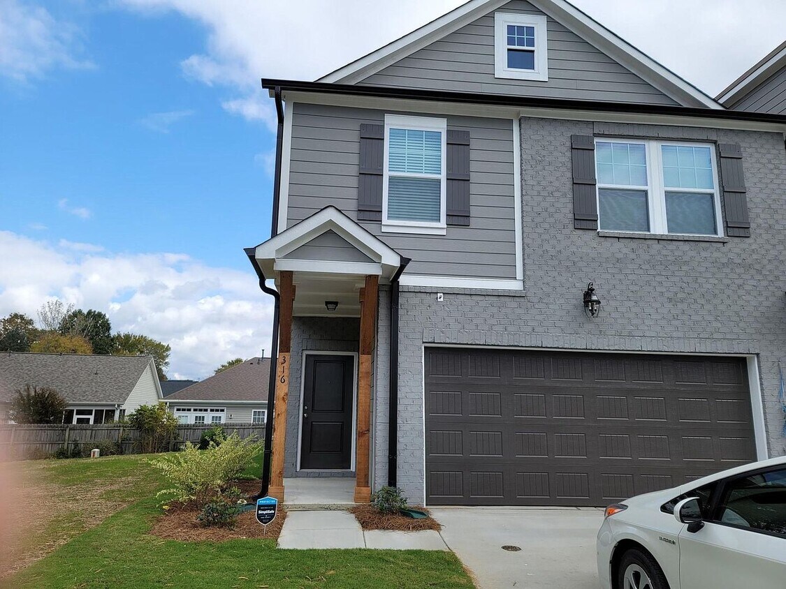 316 Cannamela Dr, Pineville, NC 28134 House Rental in Pineville, NC