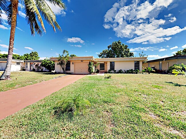 Foto del edificio - 7104 NW 67th St