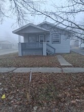 Building Photo - 909 W Cushing St