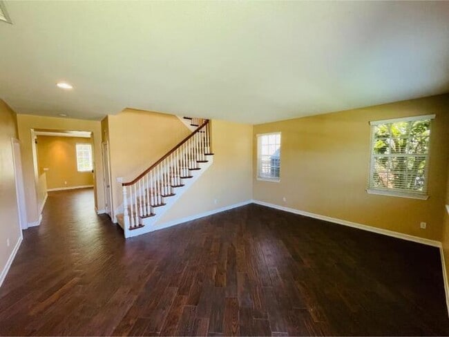 Building Photo - 32391 Alpine Ct