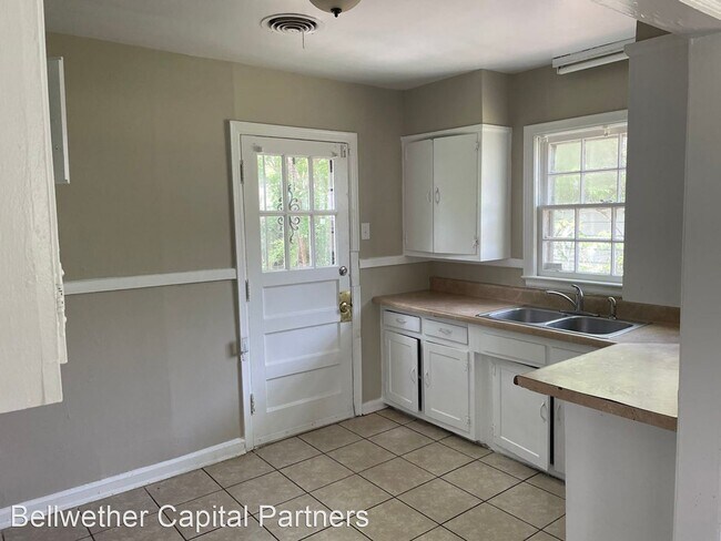 Foto del edificio - 3 br, 2 bath House - 941 Isabelle St.