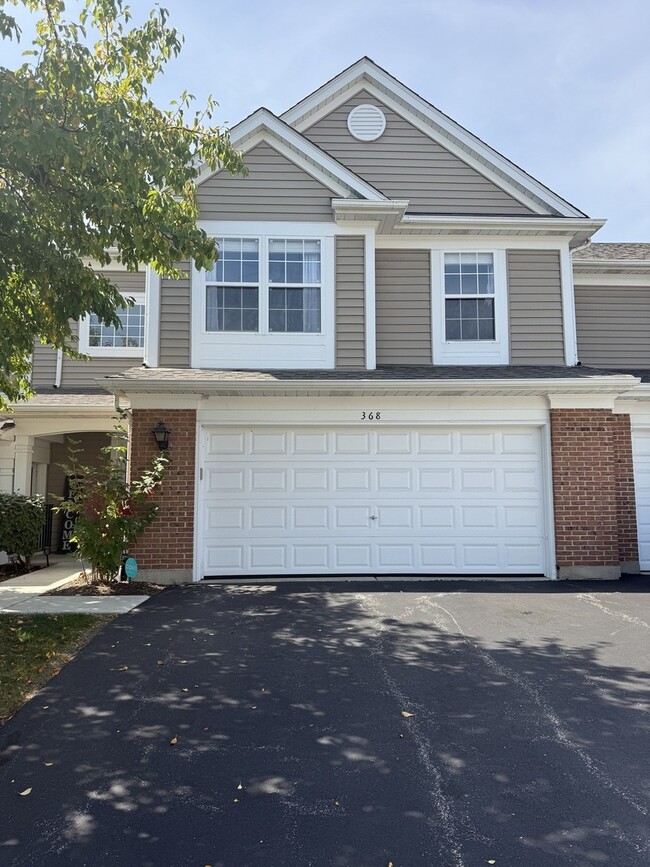 Building Photo - 368 S Jewel Ct