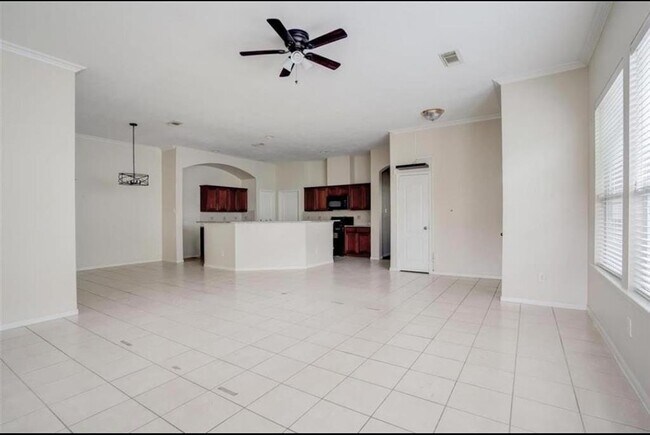 Building Photo - 17243 Brookhollow Ct Dr