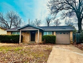 Building Photo - 103 Prince Dr