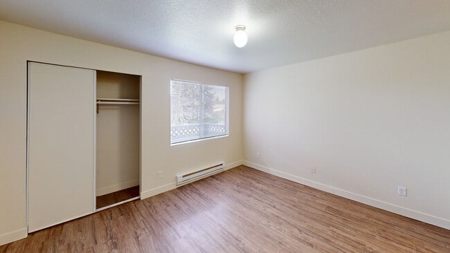 Interior Photo - Hilltop in the Highlands