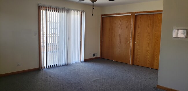 Large master with walk out terrace - 2312 N Harlem Ave